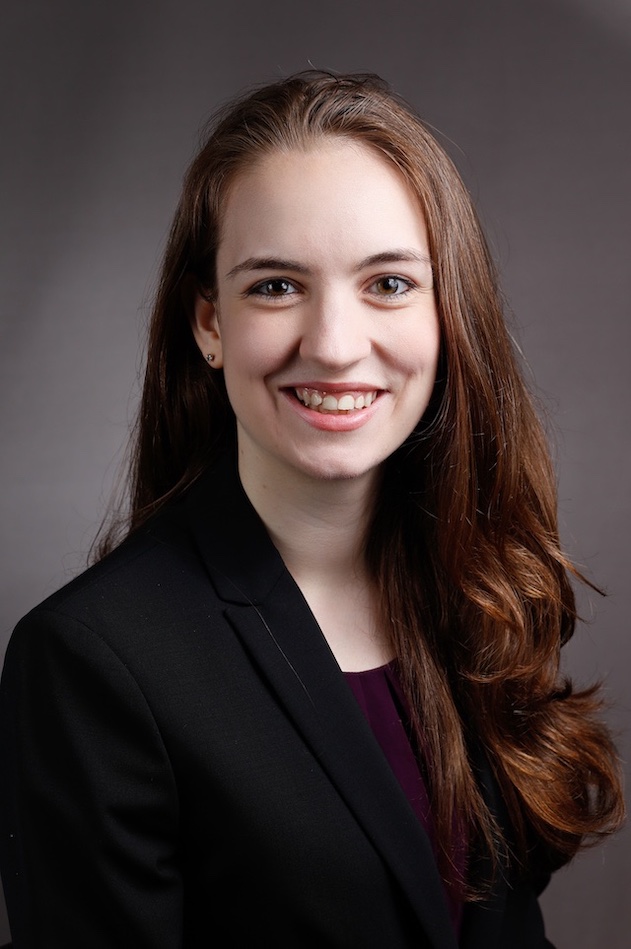 Leah Harvey Headshot